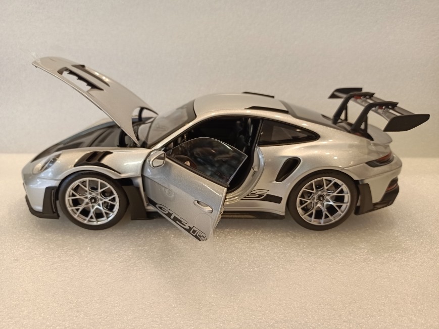 left-image-911 GT3 RS 2022